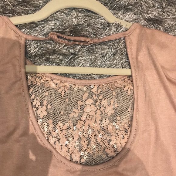 KANVAS Sequin nude Blouse - Picture 4 of 7